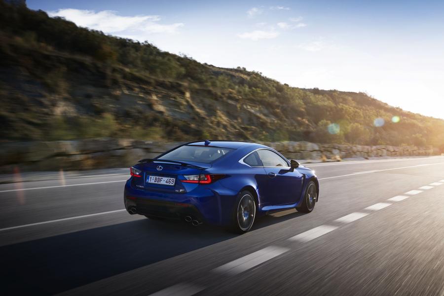  Lexus RC F 2014 года  (EU) (фото 21 из 28)